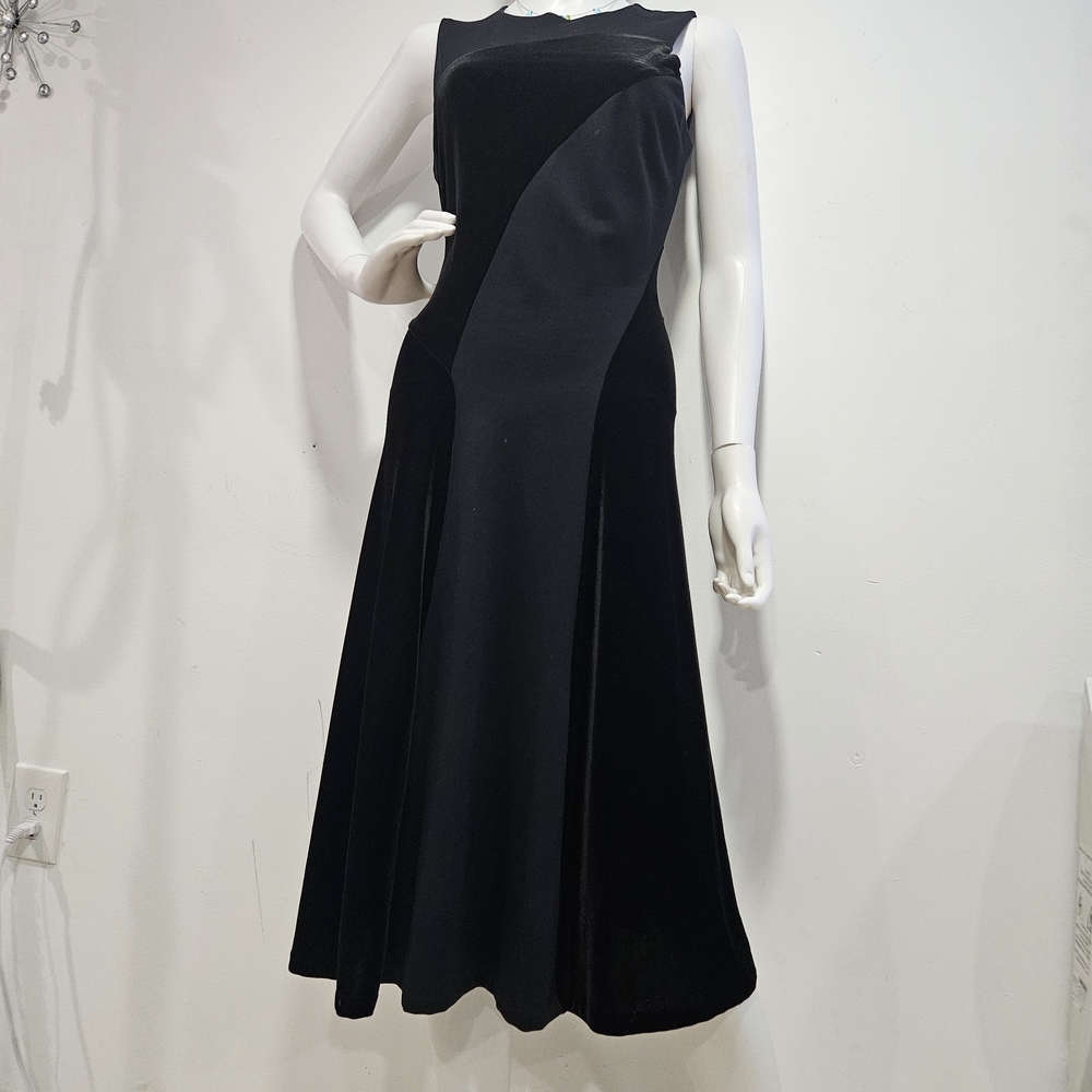 Elegant Black Velvet Dress